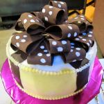 cake bow polkadot2